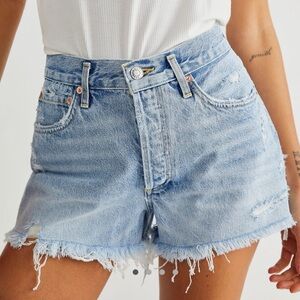 AGOLDE Parker Distressed Vintage Cut Off Jean Shorts in Swapmeet